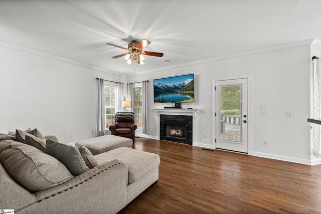 102 Laughing Tree Court, Fountain Inn, SC 29644