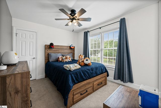 102 Laughing Tree Court, Fountain Inn, SC 29644