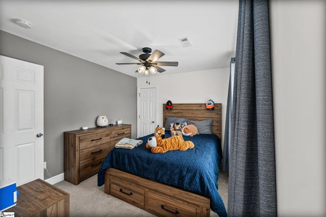 102 Laughing Tree Court, Fountain Inn, SC 29644