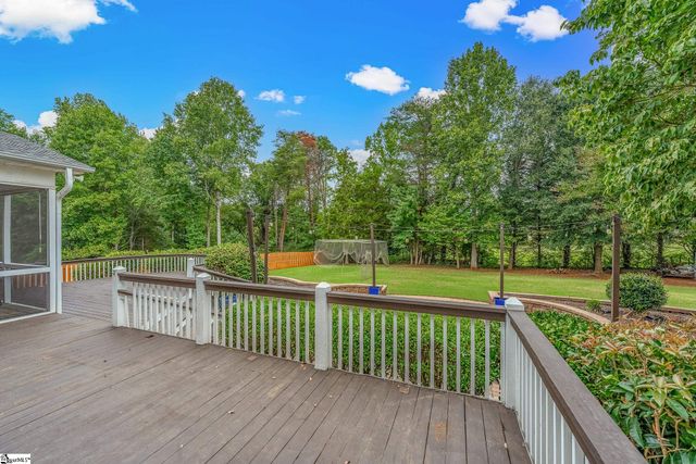 102 Laughing Tree Court, Fountain Inn, SC 29644