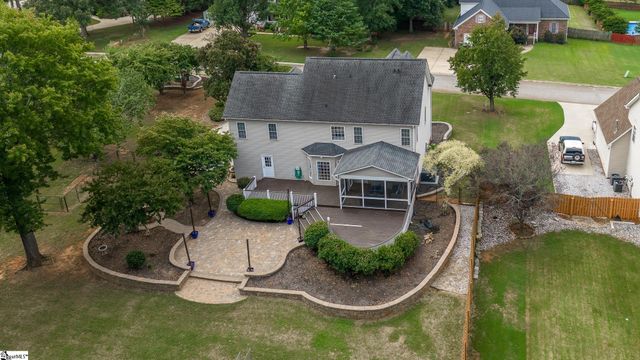 102 Laughing Tree Court, Fountain Inn, SC 29644