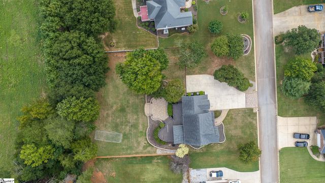 102 Laughing Tree Court, Fountain Inn, SC 29644