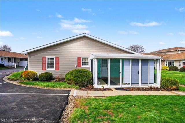 934 Canterbury Lane, Salem, OH 44460