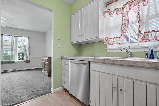 934 Canterbury Lane, Salem, OH 44460