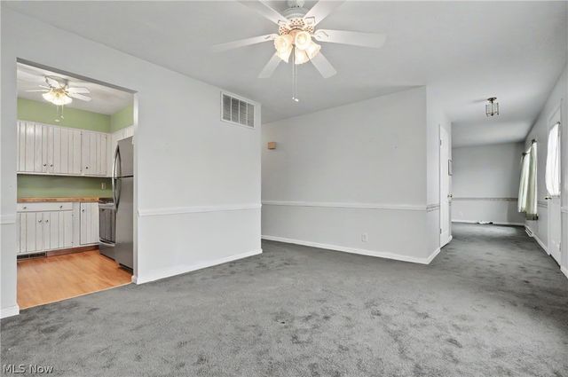 934 Canterbury Lane, Salem, OH 44460