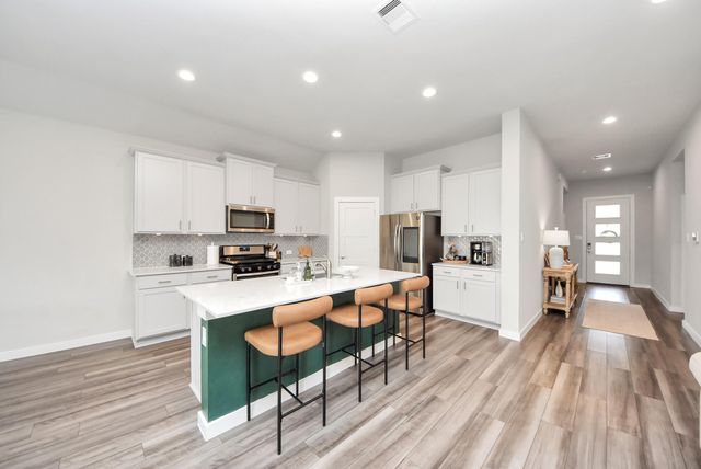 14136 Lake Lodge Drive, Conroe, TX 77384