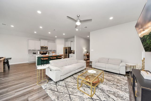 14136 Lake Lodge Drive, Conroe, TX 77384