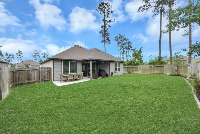 14136 Lake Lodge Drive, Conroe, TX 77384