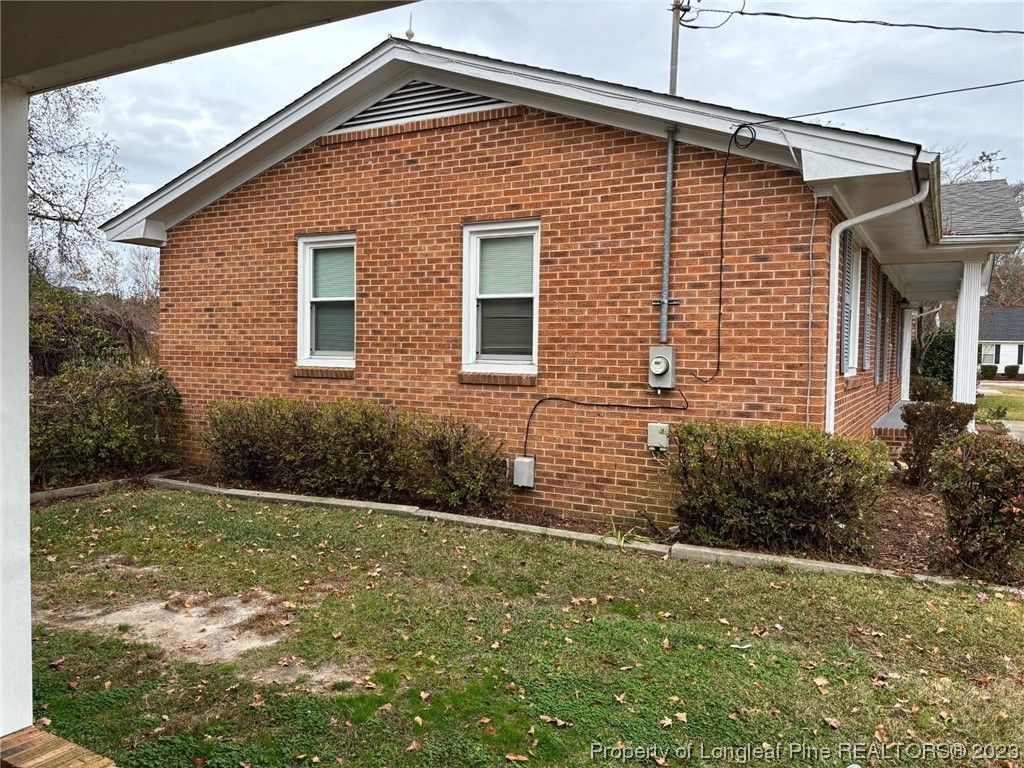 945 Jane Street, Lumberton, NC 28358 — photo 3