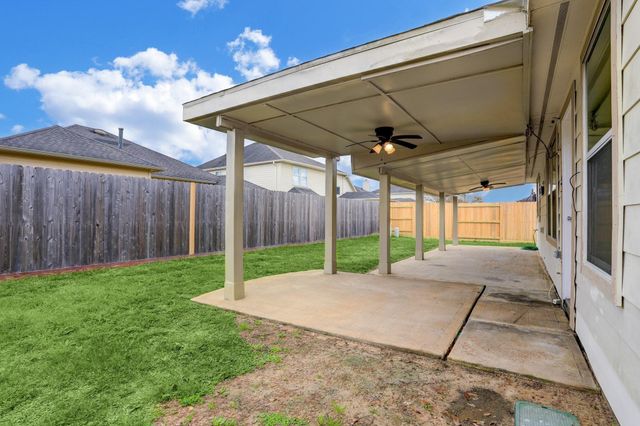 7605 Waterlilly Lane, Pearland, TX 77581