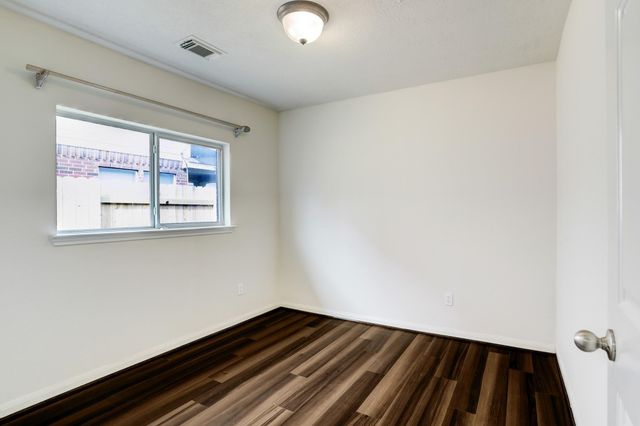 7605 Waterlilly Lane, Pearland, TX 77581