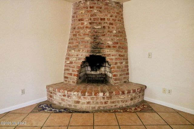 3159 W Calle Fresa, Tucson, AZ 85741