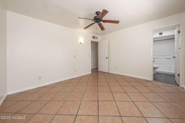 3159 W Calle Fresa, Tucson, AZ 85741