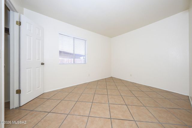 3159 W Calle Fresa, Tucson, AZ 85741
