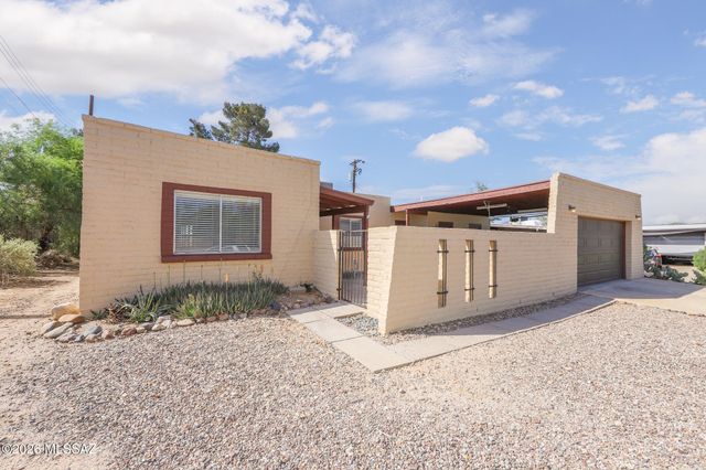3159 W Calle Fresa, Tucson, AZ 85741