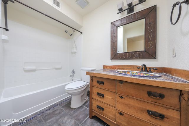 3159 W Calle Fresa, Tucson, AZ 85741