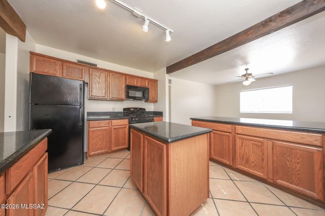 3159 W Calle Fresa, Tucson, AZ 85741