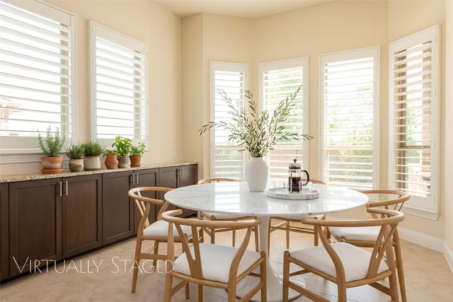 11701 Slumber Falls Drive, Flower Mound, TX 76226