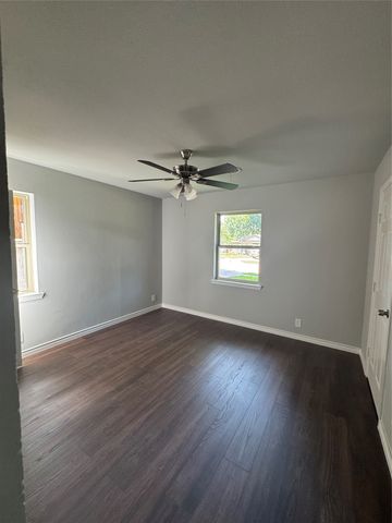 2817 Sequoia Lane, Arlington, TX 76010