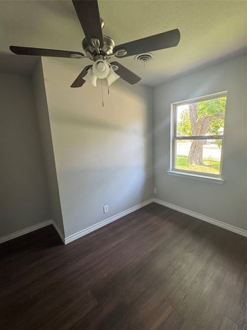 2817 Sequoia Lane, Arlington, TX 76010