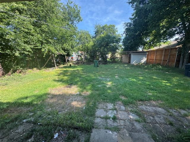 2817 Sequoia Lane, Arlington, TX 76010