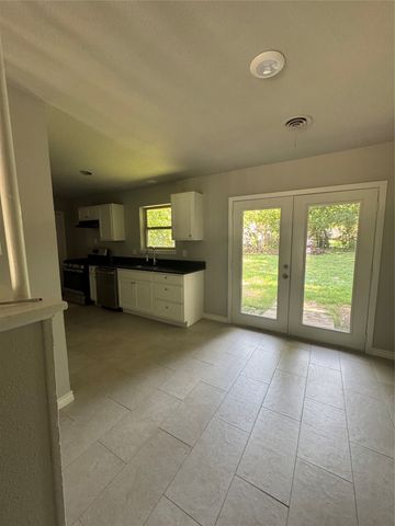 2817 Sequoia Lane, Arlington, TX 76010