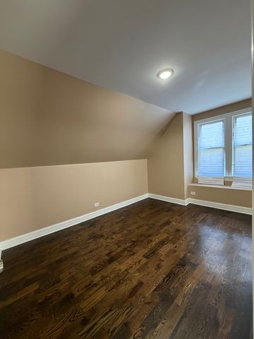 7629 S Dante Avenue, Chicago, IL 60619