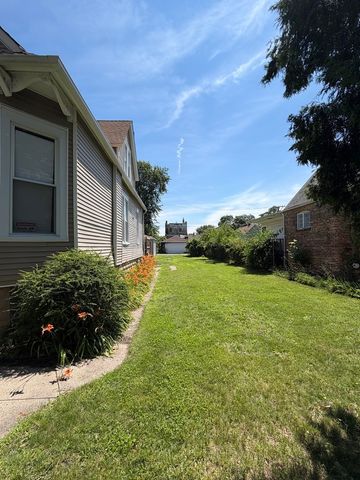 7629 S Dante Avenue, Chicago, IL 60619
