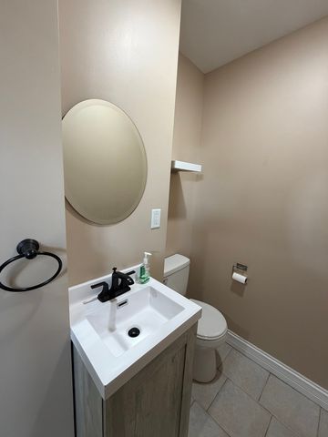 7629 S Dante Avenue, Chicago, IL 60619
