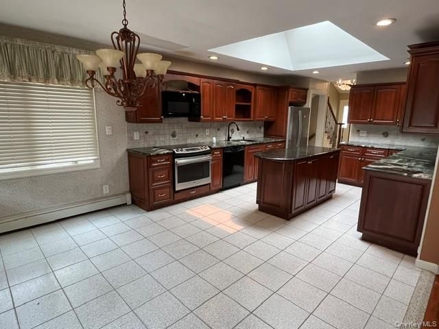 201 Wampum Lane, West Islip, NY 11795