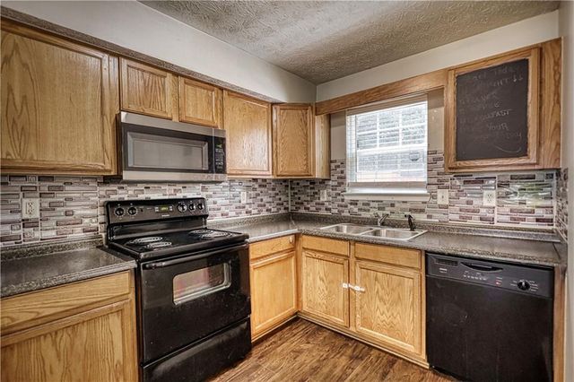6357 Wellington Walk Way, Lithonia, GA 30058