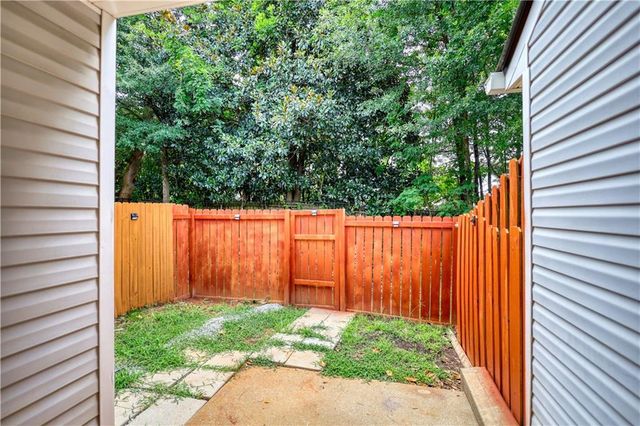 6357 Wellington Walk Way, Lithonia, GA 30058