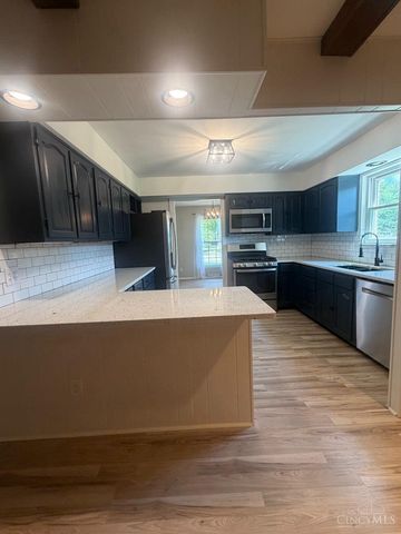 1247 Waycross Road, Forest Park, OH 45240