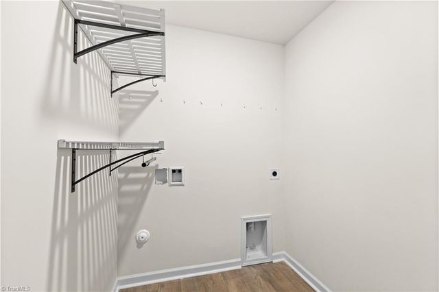 310 Beresford Way, Greensboro, NC 27405