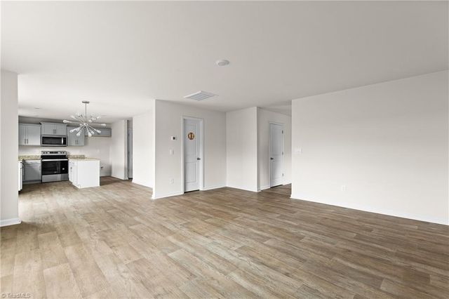 310 Beresford Way, Greensboro, NC 27405