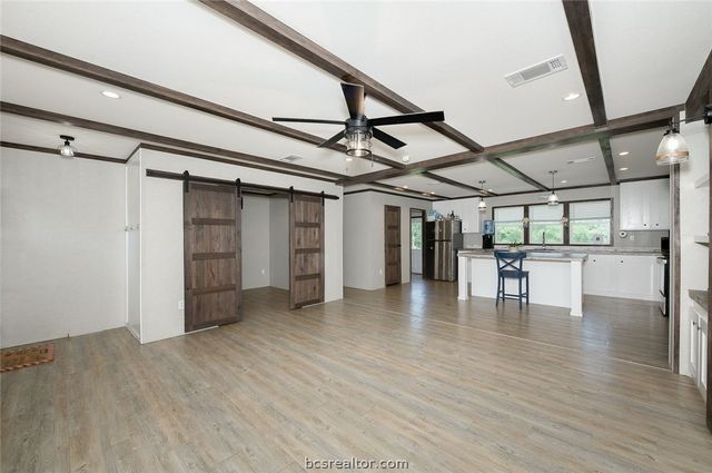 17668 Highway 21 W, North Zulch, TX 77872
