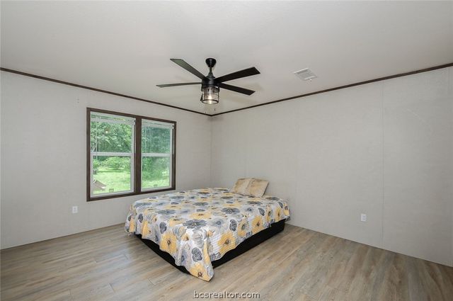 17668 Highway 21 W, North Zulch, TX 77872