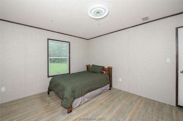 17668 Highway 21 W, North Zulch, TX 77872