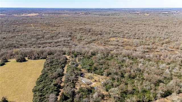 17668 Highway 21 W, North Zulch, TX 77872