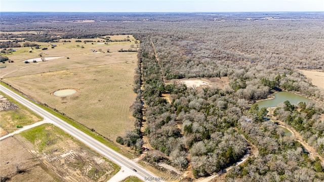 17668 Highway 21 W, North Zulch, TX 77872