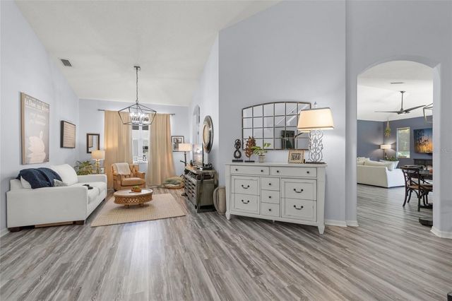 6723 TAILFEATHER WAY, Bradenton, FL 34203