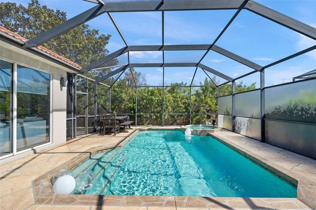 6723 TAILFEATHER WAY, Bradenton, FL 34203