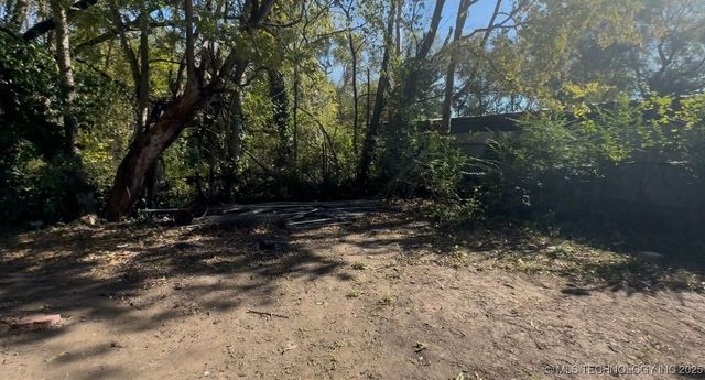 622 S B Street, Muskogee, OK 74403