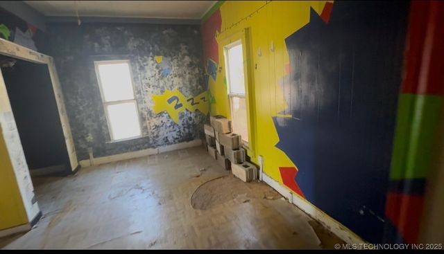 622 S B Street, Muskogee, OK 74403