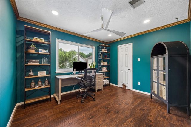 12514 Meadow Lake Drive, Houston, TX 77077