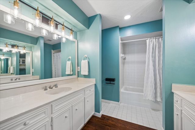 12514 Meadow Lake Drive, Houston, TX 77077