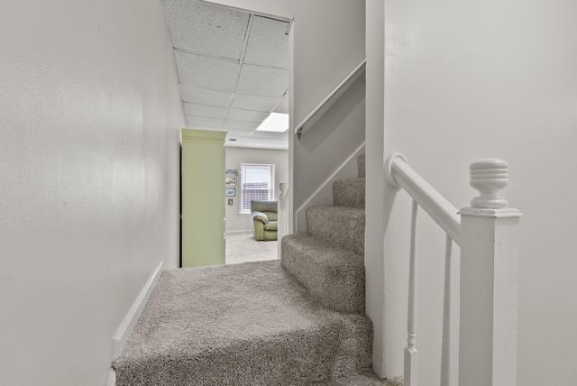 204 Strawberry Court, Nicholasville, KY 40356