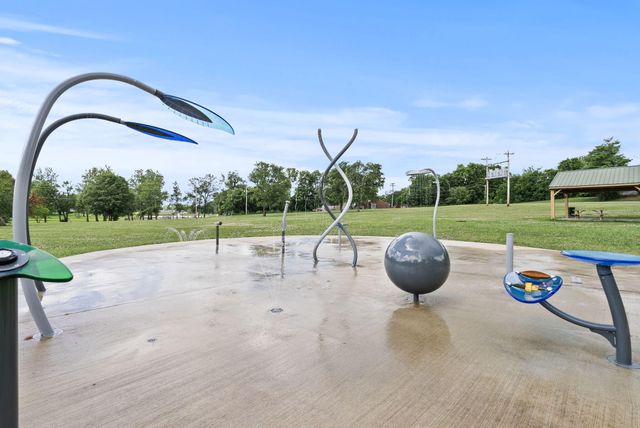 204 Strawberry Court, Nicholasville, KY 40356