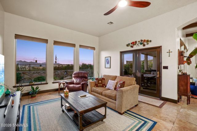 8052 Renoir Loop, Las Cruces, NM 88007