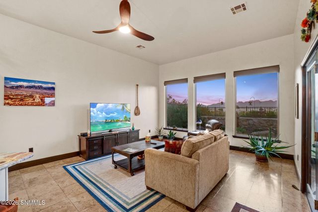8052 Renoir Loop, Las Cruces, NM 88007